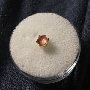 Pupil Hall Family Ghost threadless end - yellow gold and strawberry quarts